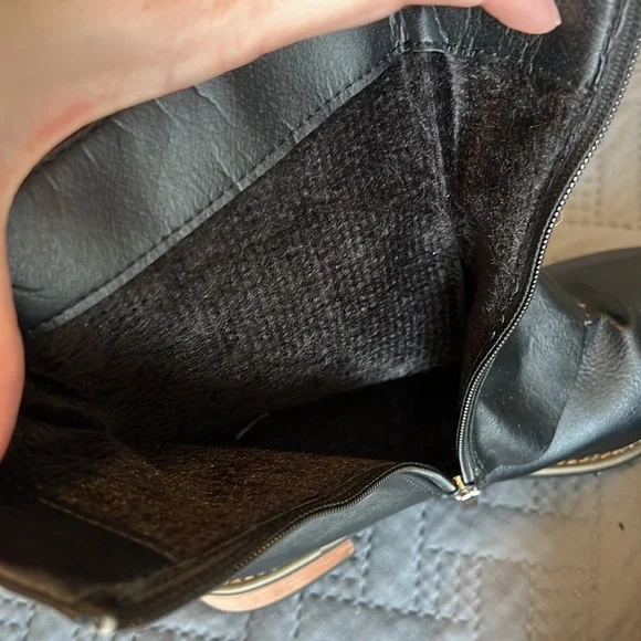 Black Boots - size 40/8 - Picture 8 of 8